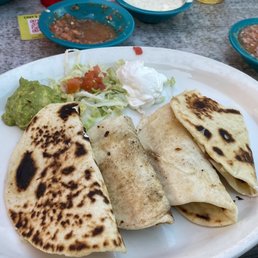 Chicken quesadillas Chicken quesadillas