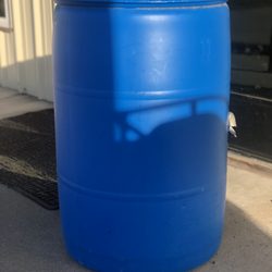 Holt Ranch and Feed - Food grade barrels