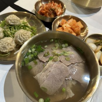 The Table - Gomtang, whole set - Korean Near Me - Olathe, Kansas