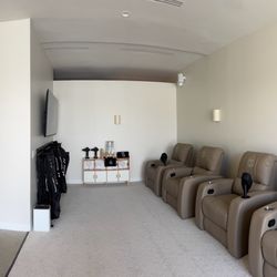 R3 Recover - Compression Lounge