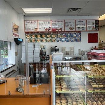 Donut City - Front counter - Donuts Near Me - Tucker, Georgia