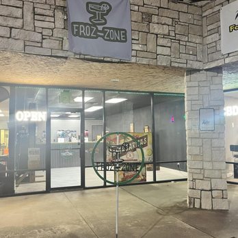 Froz-Zone - the front entrance of a restaurant - Juice Bars & Smoothies Near Me - Azle, Texas Froz-Zone - the front entrance of a restaurant - Juice Bars & Smoothies Near Me - Azle, Texas