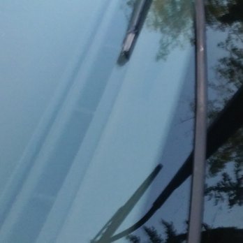 Brown Bear Car Wash - Rubber came off the bottom of my windshield during automatic car wash. - Car Wash Near Me - Redmond, Washington