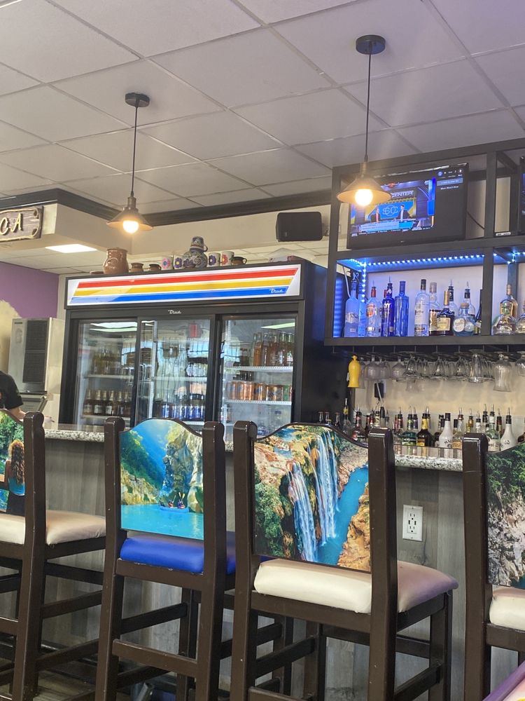 Huasteca Mexican Grill