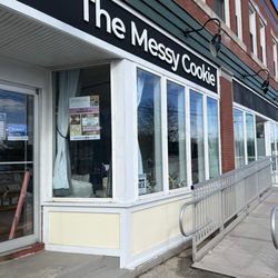 The Messy Cookie - Signage