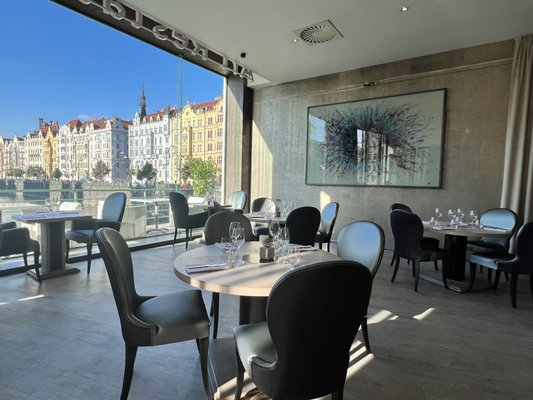 Art Restaurant Mánes by null