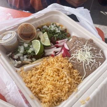 El Chapin - Taco Plate - Food Trucks Near Me - Colorado Springs, Colorado El Chapin - Taco Plate - Food Trucks Near Me - Colorado Springs, Colorado