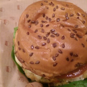 Bareburger - Upper West Side - Brioche roll. Meh. - American Near Me - New York, New York