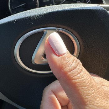Lush Nail Bar - Nail Salons Near Me - Gilbert, Arizona