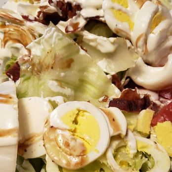 Bricks on Boundary - Wedge Salad - New American Near Me - Beaufort, South Carolina