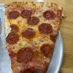 Boardwalk Pizza - Pepperoni slice