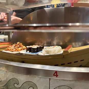 Warakubune Sushi - Conveyor Belt Sushi Near Me - San Francisco, California Warakubune Sushi - Conveyor Belt Sushi Near Me - San Francisco, California