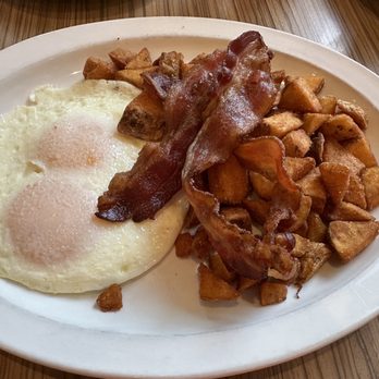 Wild Eggs - Zax I am Fried Eggs with Bacon - Breakfast & Brunch Near Me - Cincinnati, Ohio Wild Eggs - Zax I am Fried Eggs with Bacon - Breakfast & Brunch Near Me - Cincinnati, Ohio
