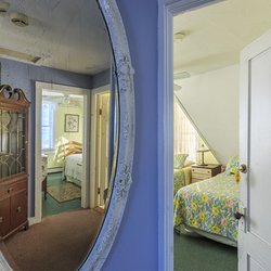 Gothic Inn