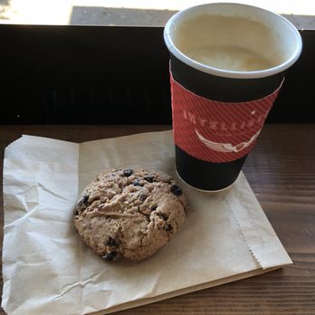 Blvd Cafecito - Coffee & Tea Near Me - Burbank, California Blvd Cafecito - Coffee & Tea Near Me - Burbank, California