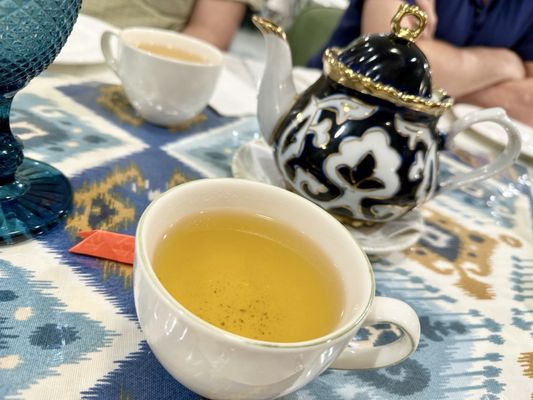 CARAVAN UZBEK & TURKISH CUISINE by null