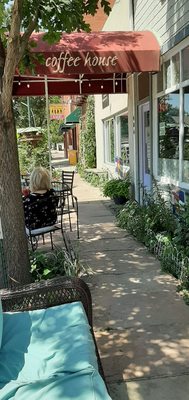 Kó-fē House by null