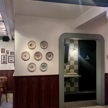Elvira - Italian Near Me - San Diego, California