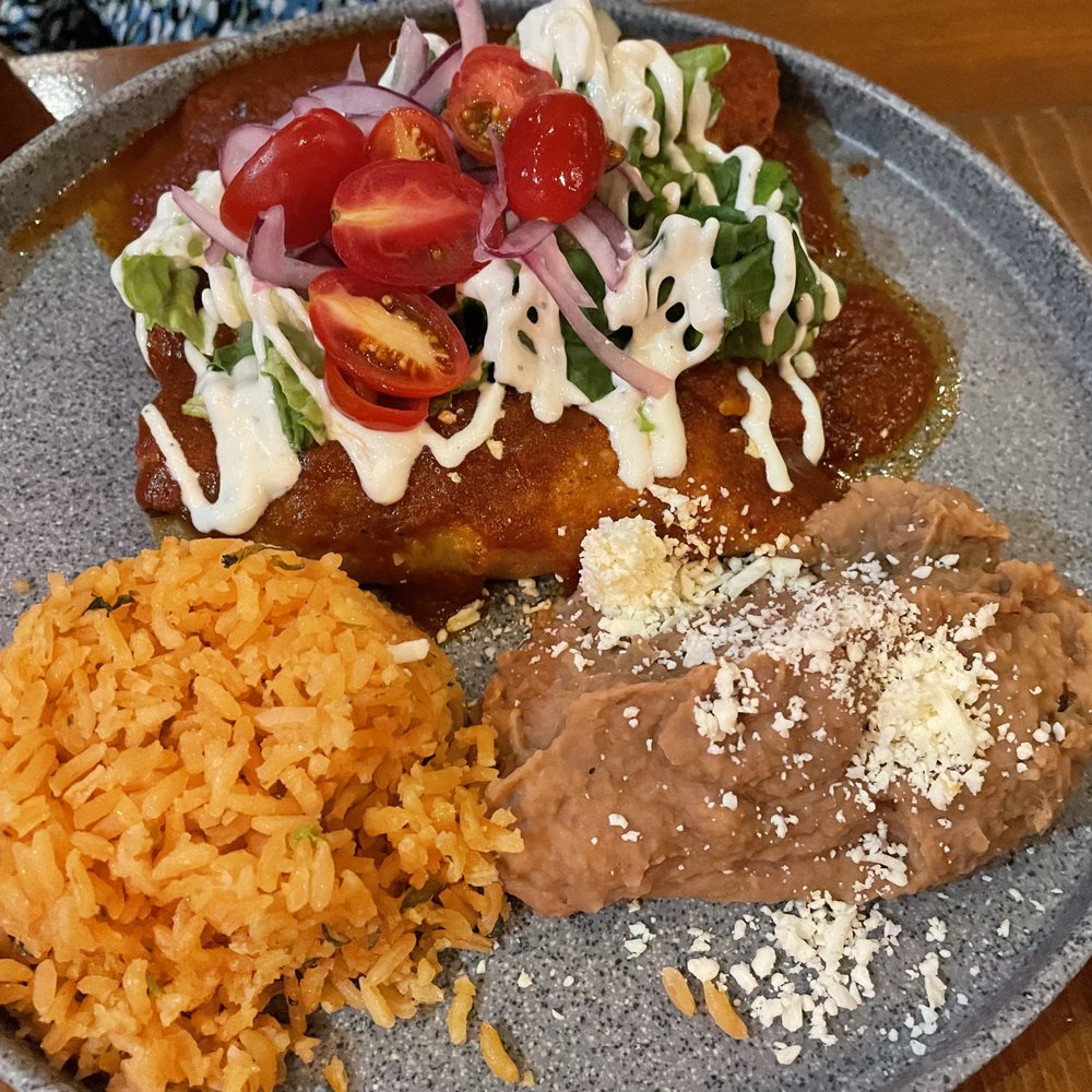 Valle 13 - Chicken Enchiladas ($250 Pesos-$14.50 USD), served with rice and beans. - Mexican Near Me - Guadalupe, BCN Valle 13 - Chicken Enchiladas ($250 Pesos-$14.50 USD), served with rice and beans. - Mexican Near Me - Guadalupe, BCN