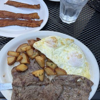Tiztal Cafe - Breakfast & Brunch Near Me - Chicago, Illinois