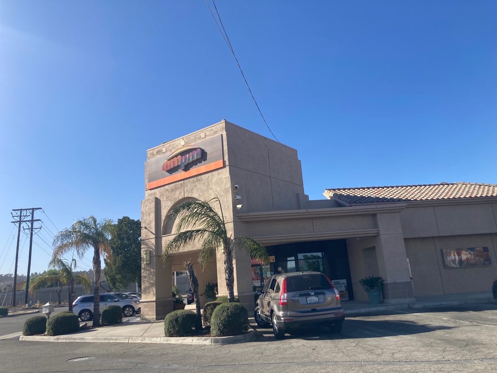 AMPM 12 Reviews 280 W Nuevo Rd, Perris, California Convenience
