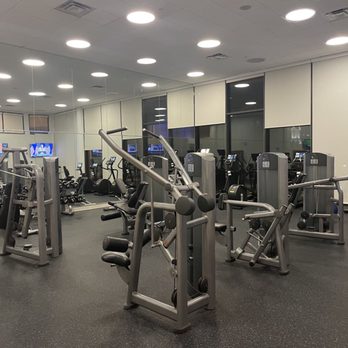 Sheraton Memphis Downtown Hotel - Hotel gym - Hotels Near Me - Memphis, Tennessee Sheraton Memphis Downtown Hotel - Hotel gym - Hotels Near Me - Memphis, Tennessee