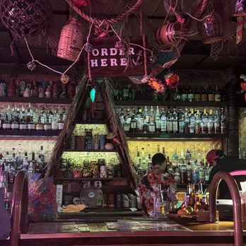 Lei Low - Cocktail Bars Near Me - Houston, Texas