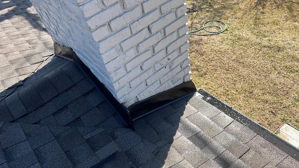 Slide of Emerson Roofing & Siding