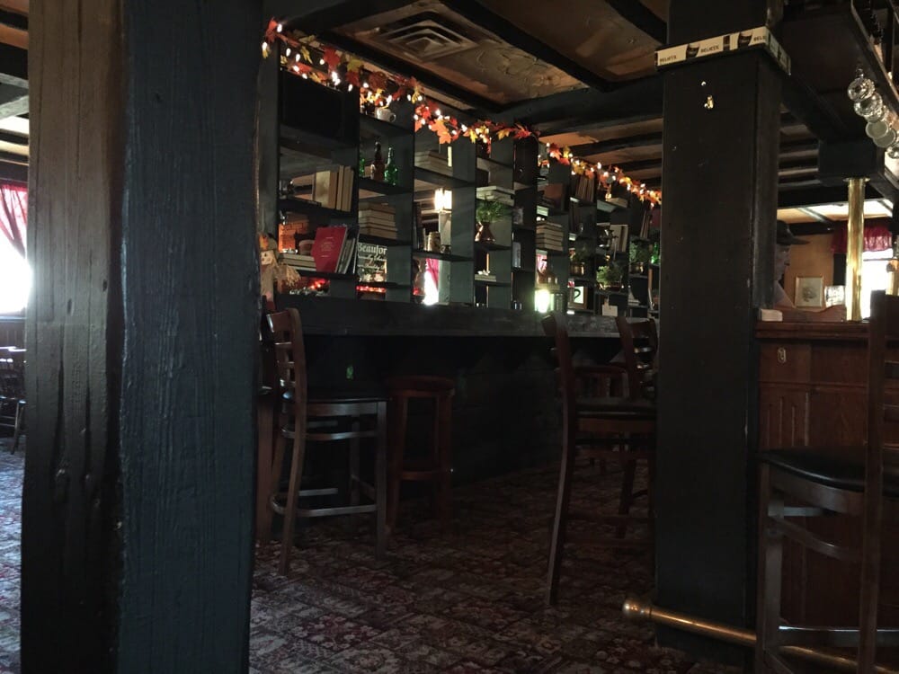 The Beaufort Pub Logo
