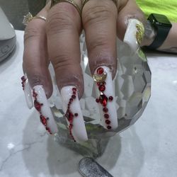 7 Day Spa & Nails - David knows very well