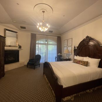 The Genevieve - Beautiful, spacious rooms - Hotels Near Me - Santa Ynez, California The Genevieve - Beautiful, spacious rooms - Hotels Near Me - Santa Ynez, California