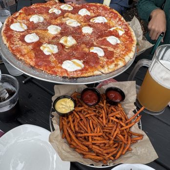 Ranalli's Pizza Bar - Lincoln Park, Chicago  in Chicago, IL