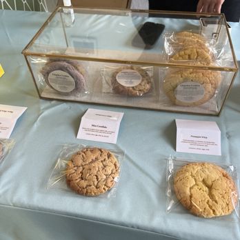 Chipidee Cookies - Cookies on 1.31.26 - Desserts Near Me Chipidee Cookies - Cookies on 1.31.26 - Desserts Near Me