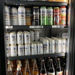 La Providencia Grocery - Domestic/imported beer