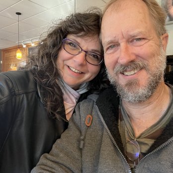 Willamette Coffee House - Happy customers! - Coffee & Tea Near Me - West Linn, Oregon Willamette Coffee House - Happy customers! - Coffee & Tea Near Me - West Linn, Oregon