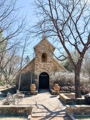 Clark Gardens by null