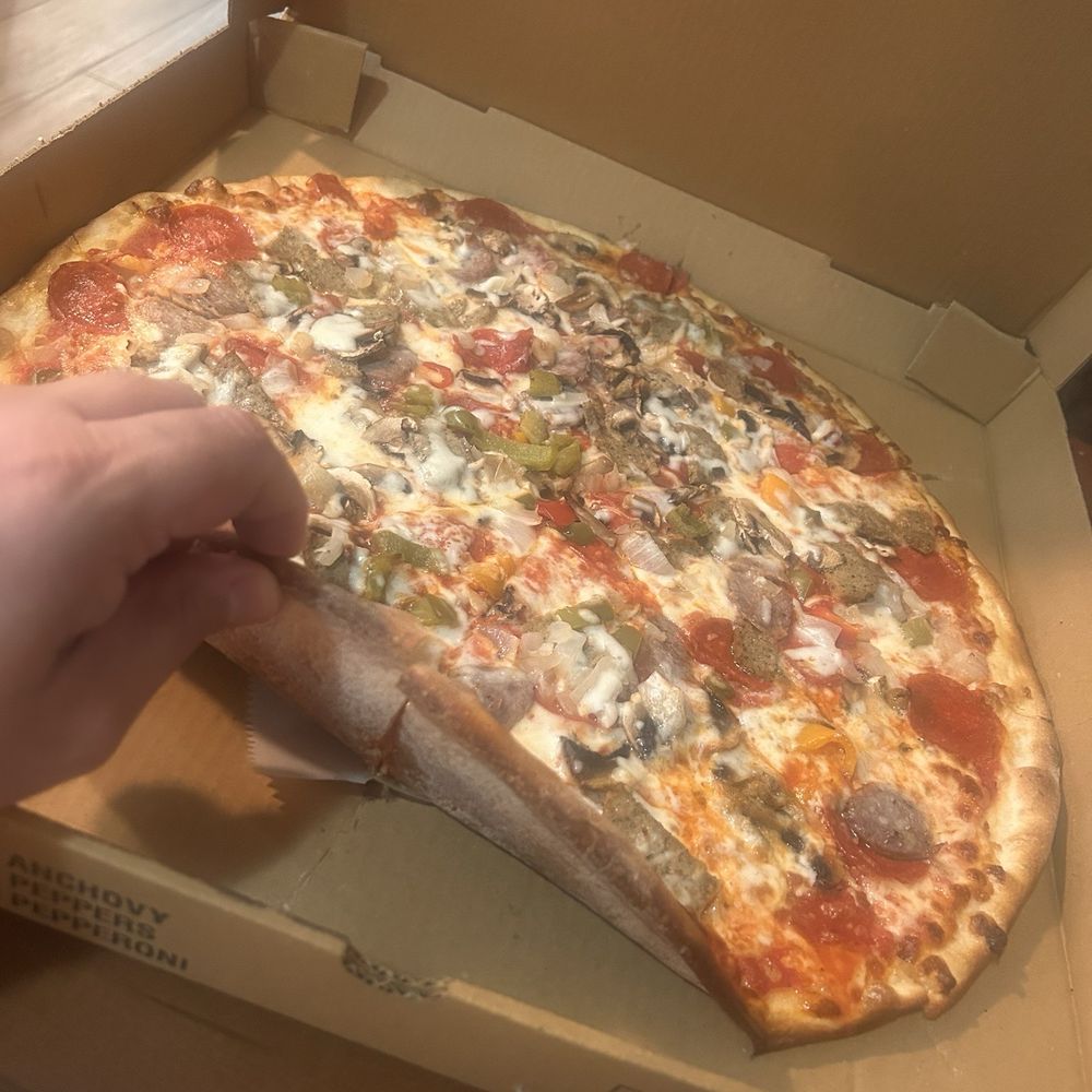 Riccardo's - Supreme Pizza - Italian Near Me - Belleview, Florida Riccardo's - Supreme Pizza - Italian Near Me - Belleview, Florida