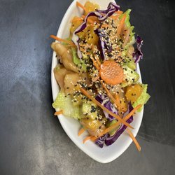 Maple Sushi - Tunacado salad