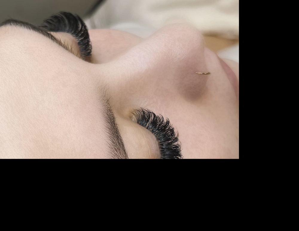 Wink Lash Lounge Logo
