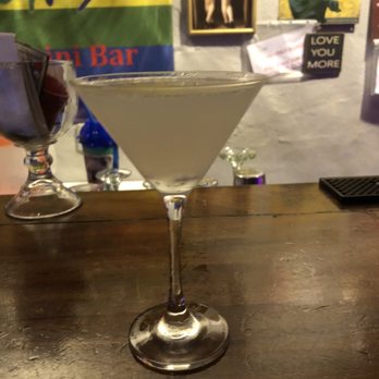 Apaches Martini Bar - Cocktail Bars Near Me - Puerto Vallarta, JAL
