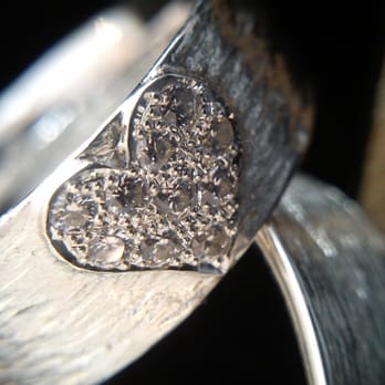 Juwelier Schmuck Schmiede - Ring-Diamantenherz. Tolle Juwelier-Arbeit. - Jewelry Near Me - Berlin, BE