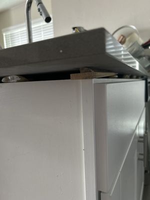 Sutton Place by null