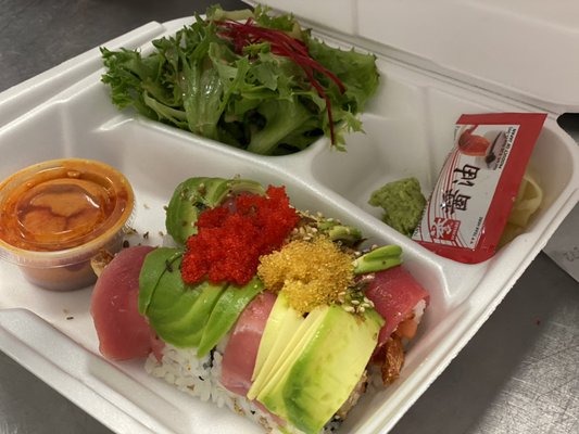 Single Fin Thai-Sushi Restaurant by null