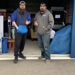 Hoss Movers did a fantastic job.