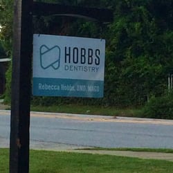 Hobbs Dentistry - Signage
