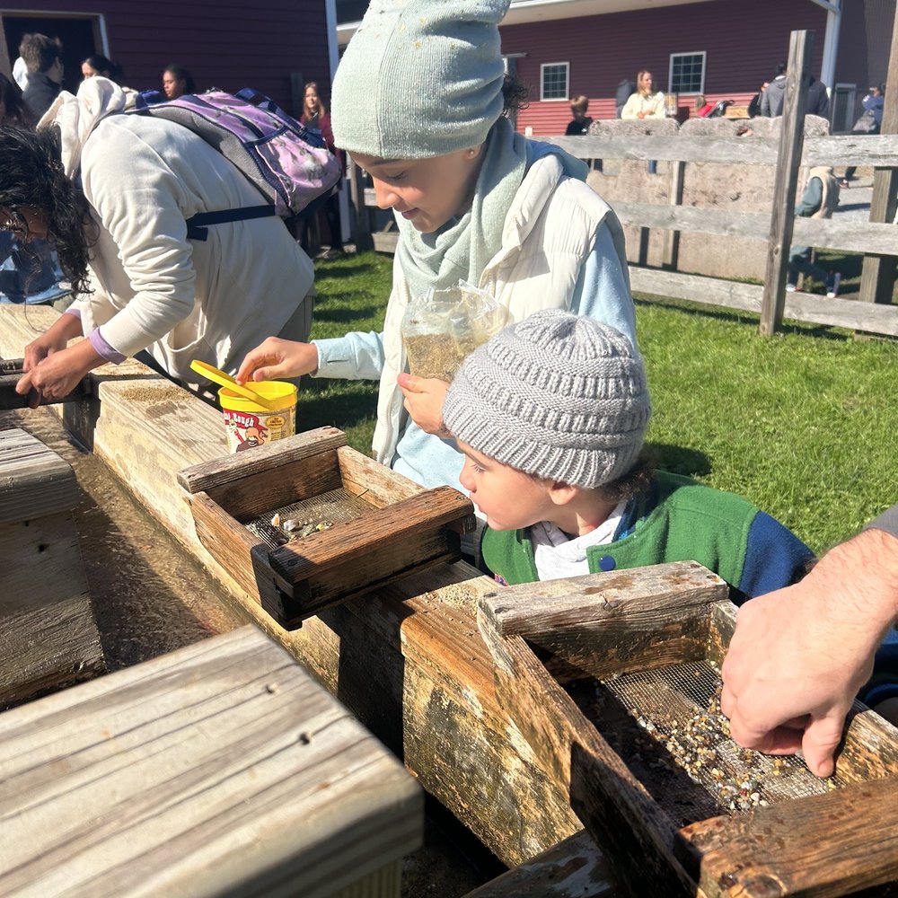 Barton Orchards - Gem mining - kids liked it - Farmers Market Near Me - Poughquag, New York Barton Orchards - Gem mining - kids liked it - Farmers Market Near Me - Poughquag, New York