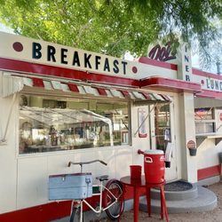 Dot's Diner