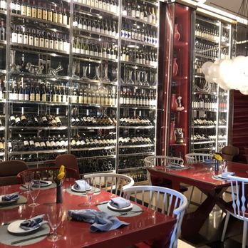 Lago - Beautiful restaurant - Italian Near Me - Las Vegas, Nevada Lago - Beautiful restaurant - Italian Near Me - Las Vegas, Nevada