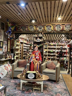 World-Famous The Clown Motel by null