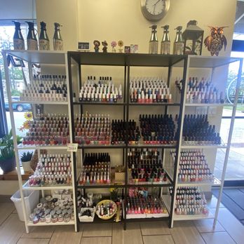 Solace Nails & Spa - Nail Salons Near Me - Ambler, Pennsylvania
